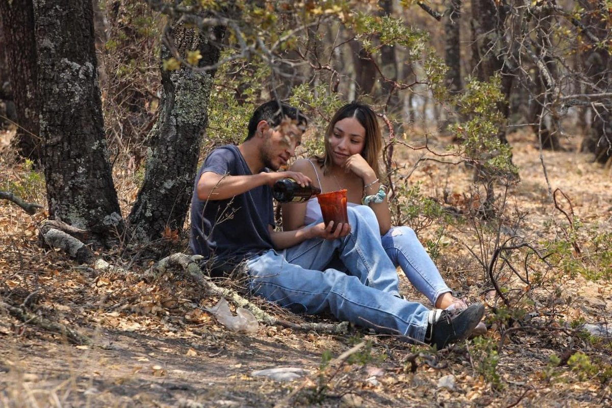 -Soñé contigo 
-Y Que soñaste 🫶🏻