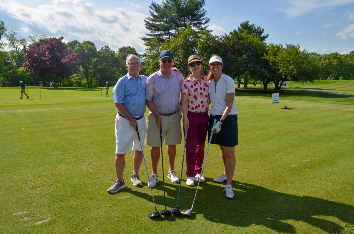 Friends of P.G. Chambers School joined us at the Rockaway River Country Club to play golf, have fun, and support our children with complex disabilities.
