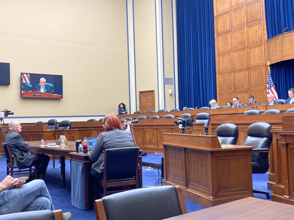 The @COVIDSelect hearing with Morens, sitting on the left, is getting underway. @RepBradWenstrup is floating perjury charges for Morens. I started to talk to Morens in the hallway but his lawyer told the Post to “scram.” Livestream of the hearing here: oversight.house.gov/hearing/a-hear…