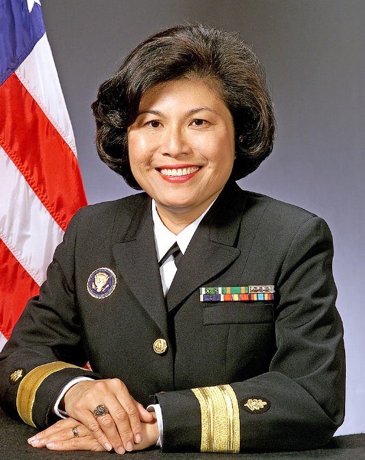 NewYorkVeterans's tweet image. On this day of #AAPIMonth, we commemorate the lifelong service of Rear Admiral Eleanor Mariano: first Filipino-American in U.S. history to attain the rank of Rear Admiral in the @USNavy and the first female Director of the White House Medical Unit. (1/3)