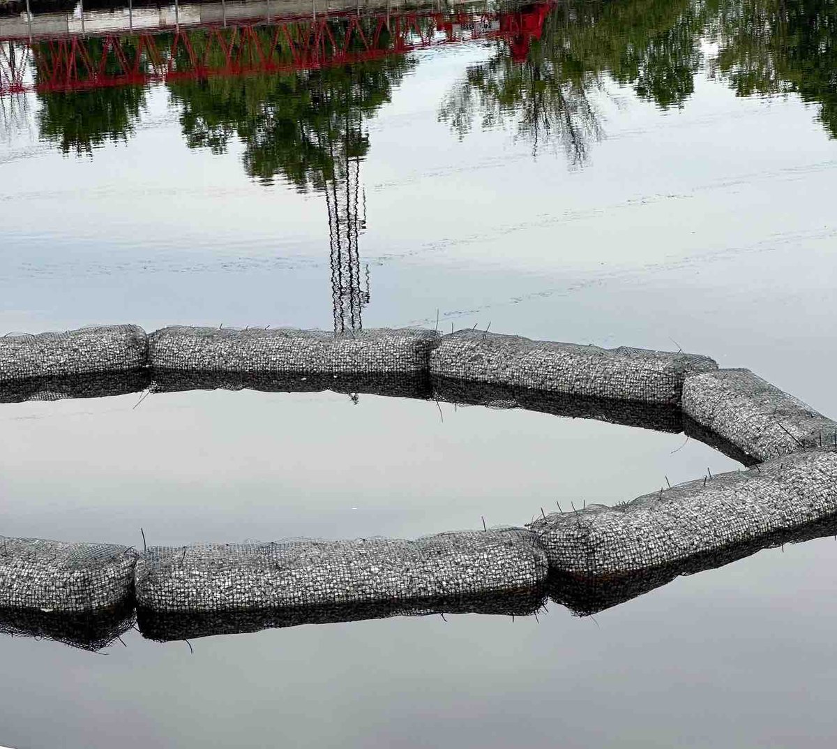 AeroAggregates's tweet photo. We have some photos to share of an odor and evaporation control application for Aero’s UL-FGA®! On this project, UL-FGA® is being used as a floating cover and in GeoBurrito™ Booms that act as the perimeter of the floating cover. #geoburrito #ulfga #aeroaggregates #floatingcover https://t.co/3Onf2lnGC5