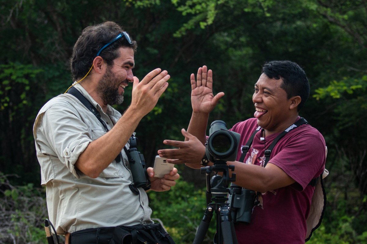 Gregg Bleakney (@greggbleakney) on Twitter photo How can birdwatching be used as a catalyst for sustainable development? WhereNext consultant, biologist, and The Birders Show host <a href="/diegoCOLbirding/">diegocolombiabirding</a> gives real life examples: hubs.ly/Q02y9JbN0 How can birdwatching be used as a catalyst for sustainable development? WhereNext consultant, biologist, and The Birders Show host <a href="/diegoCOLbirding/">diegocolombiabirding</a> gives real life examples: hubs.ly/Q02y9JbN0