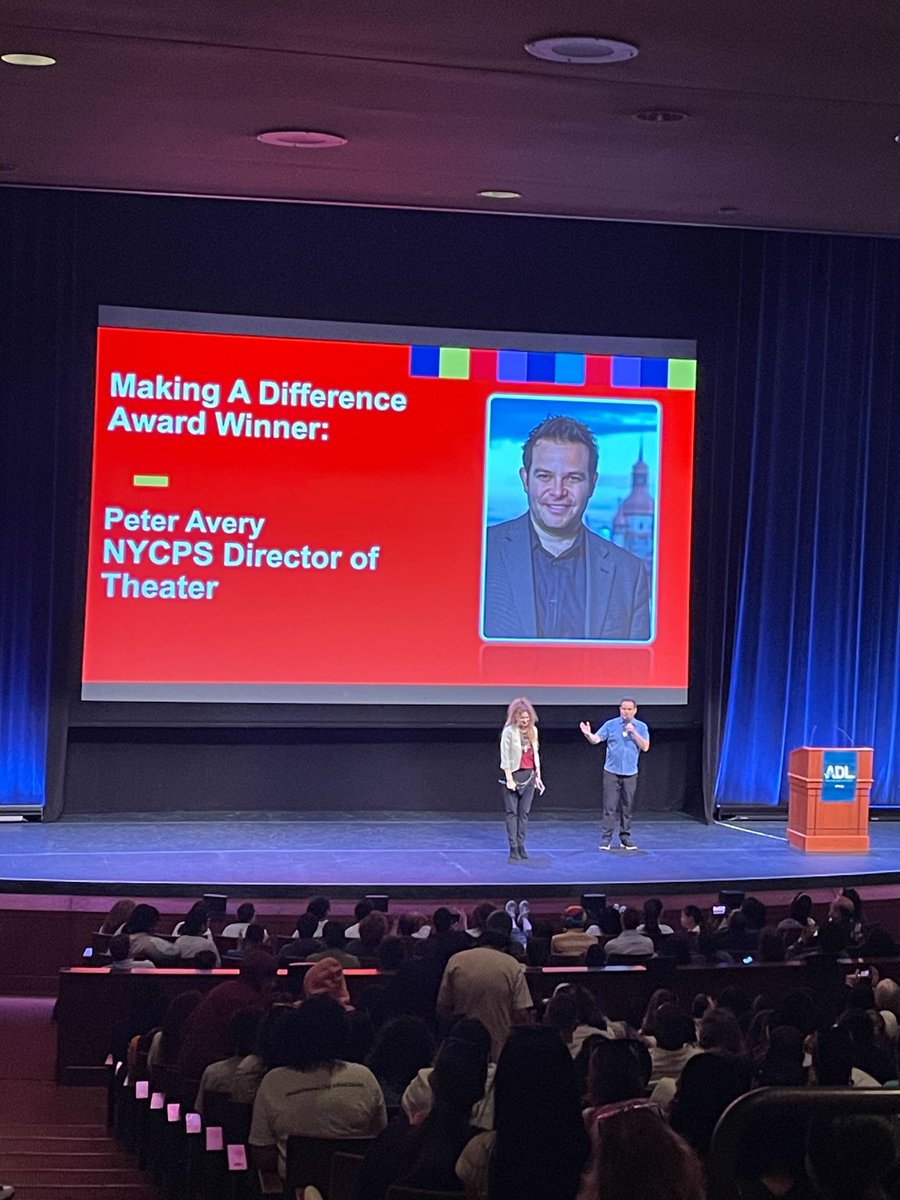 Congratulations to our 2024 Making a Difference Award Winners: @MiriBenAri and Peter Avery! We are grateful for your work to build bridges and bring communities together.