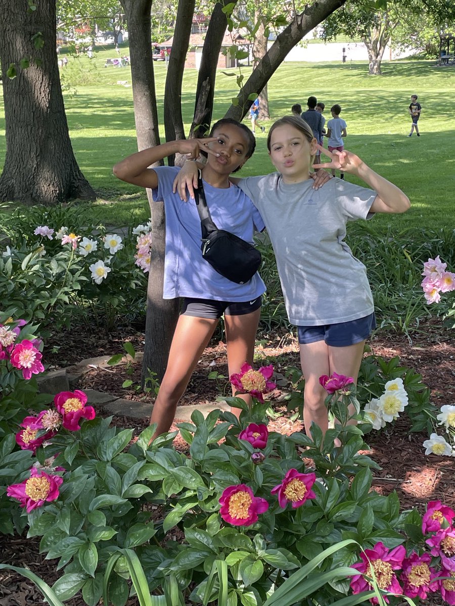 KlotzkKlotz's tweet image. MMS 5th grade picnic = an enjoyable day w/ awesome students #SpoofhoundPride