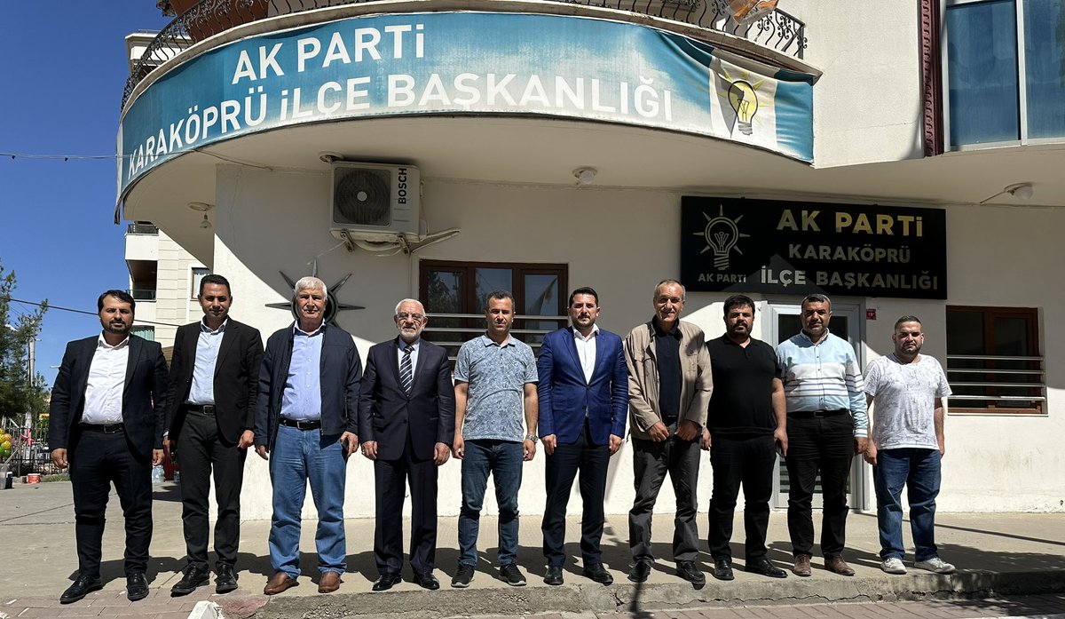 Büro Memur-Sen Şanlıurfa Şube Başkanı Fethi AKBULUT Ve Yönetim Kurulu Üyeleri İlçe Başkanlığımıza Ziyarette Bulundu. Nazik Ziyaretlerinden Dolayı Çok Teşekkür Ederiz. @RTErdogan @erkankandemir @bybekirbozdag @adelioglu63