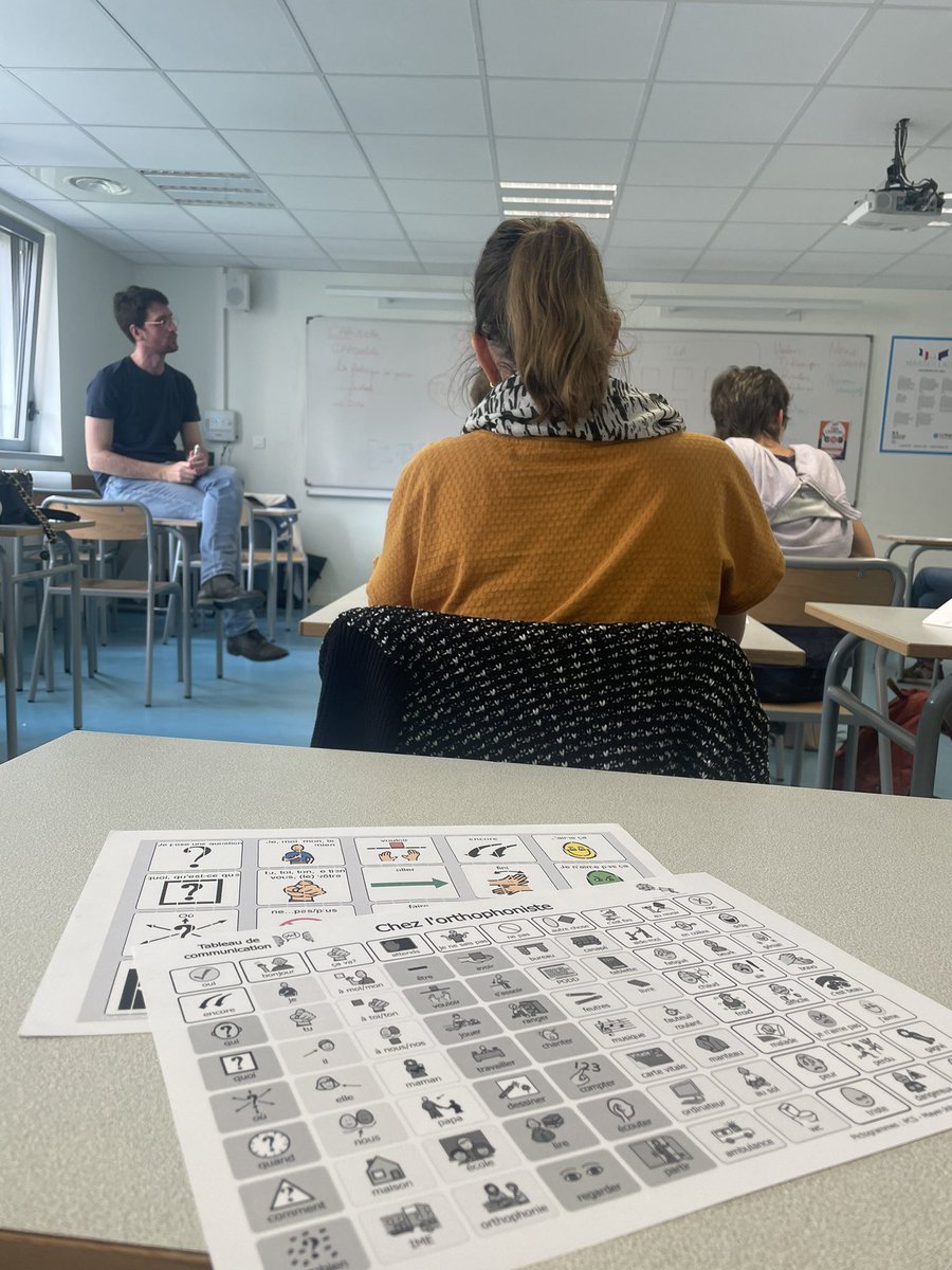 debolarousse's tweet photo. Événement départemental TSA niveau 2 du @ASH_01_ain : un grand merci aux participants du jour, au lycée Carriat pour l’accueil, et aux merveilleux  intervenants @valentinbea @APAJH @EntraideUnion PEP01 et Pôle Autisme 🌈 https://t.co/Lv87HekXa4