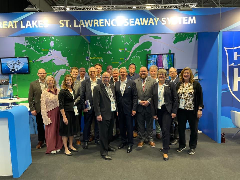 The Highway H2O delegation at @Break_Bulk Europe 2024 with the Seaports of Niedersachsen officials. A long standing partnership has been in place between Hwy H2O to promote mutual trade. #breakbulk2024 @SeawayUSDOT