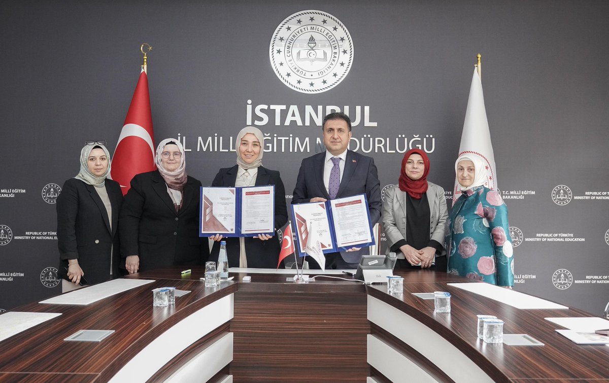 ✨ İl Millî Eğitim Müdürlüğümüz ile Türkiye Gençlik ve Eğitime Hizmet Vakfı (TÜRGEV) arasında 'Eğitim İş Birliği Protokolü' imzalandı. @tcmeb @Yusuf__Tekin @MucahitYentur @turgev