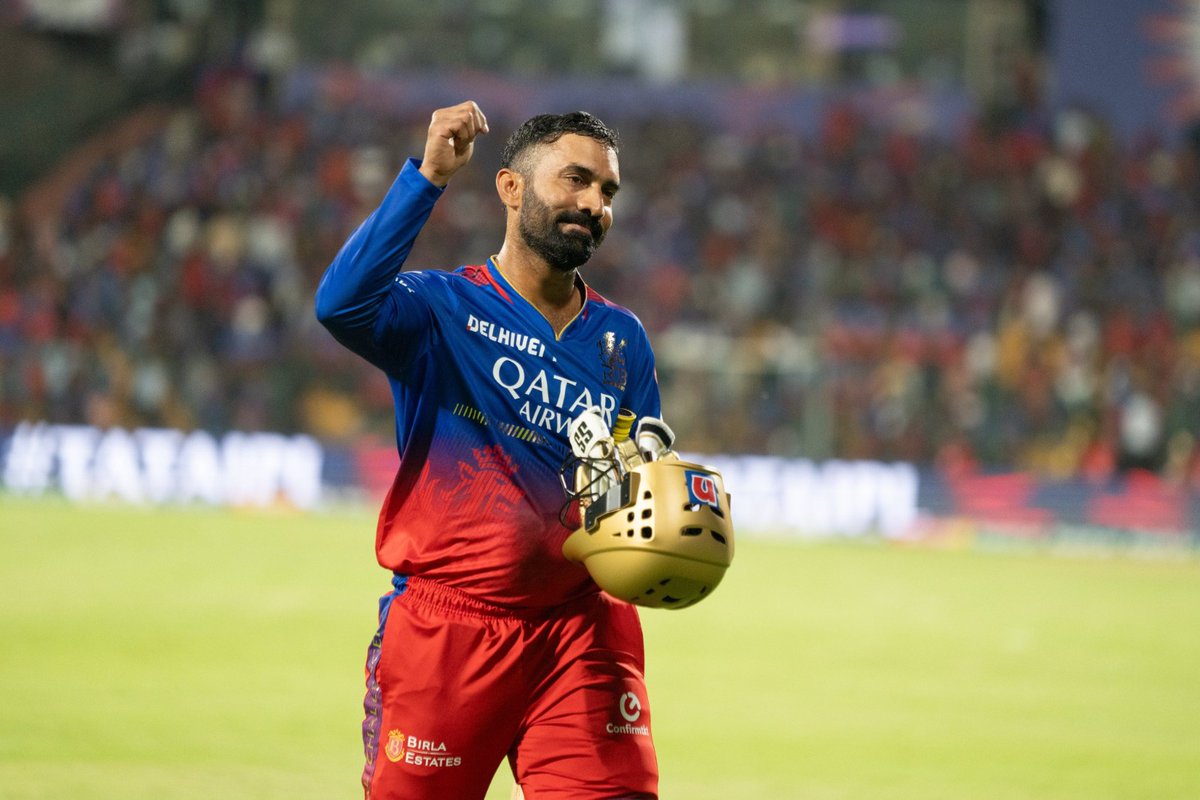We'll miss you on the field @DineshKarthik. You're a brilliant WK Batter 💥 We all know you're equally good on the mic as well. Wishing you more memories in the commentary room. That chase against SRH was a top class knock under pressure & certainly helped #RCB reach the