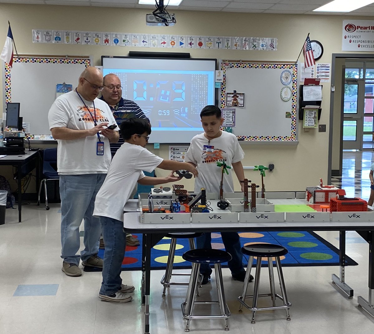 mrswthornhill's tweet photo. Our Robotics Team killed it today at their first exhibition. Way to go, Panthers! #PearlHallProud #PantherPride #PISDpride #robotics https://t.co/iUOU6fxEpK