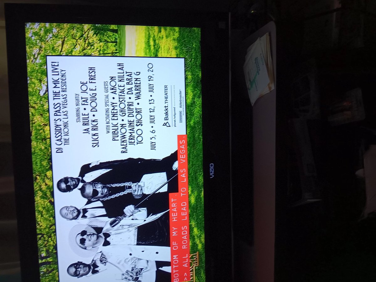 Melodypj4's tweet image. @TamronHallShow  did today with the #rappack. #passthemic #Vegas! #loddiedottie!@