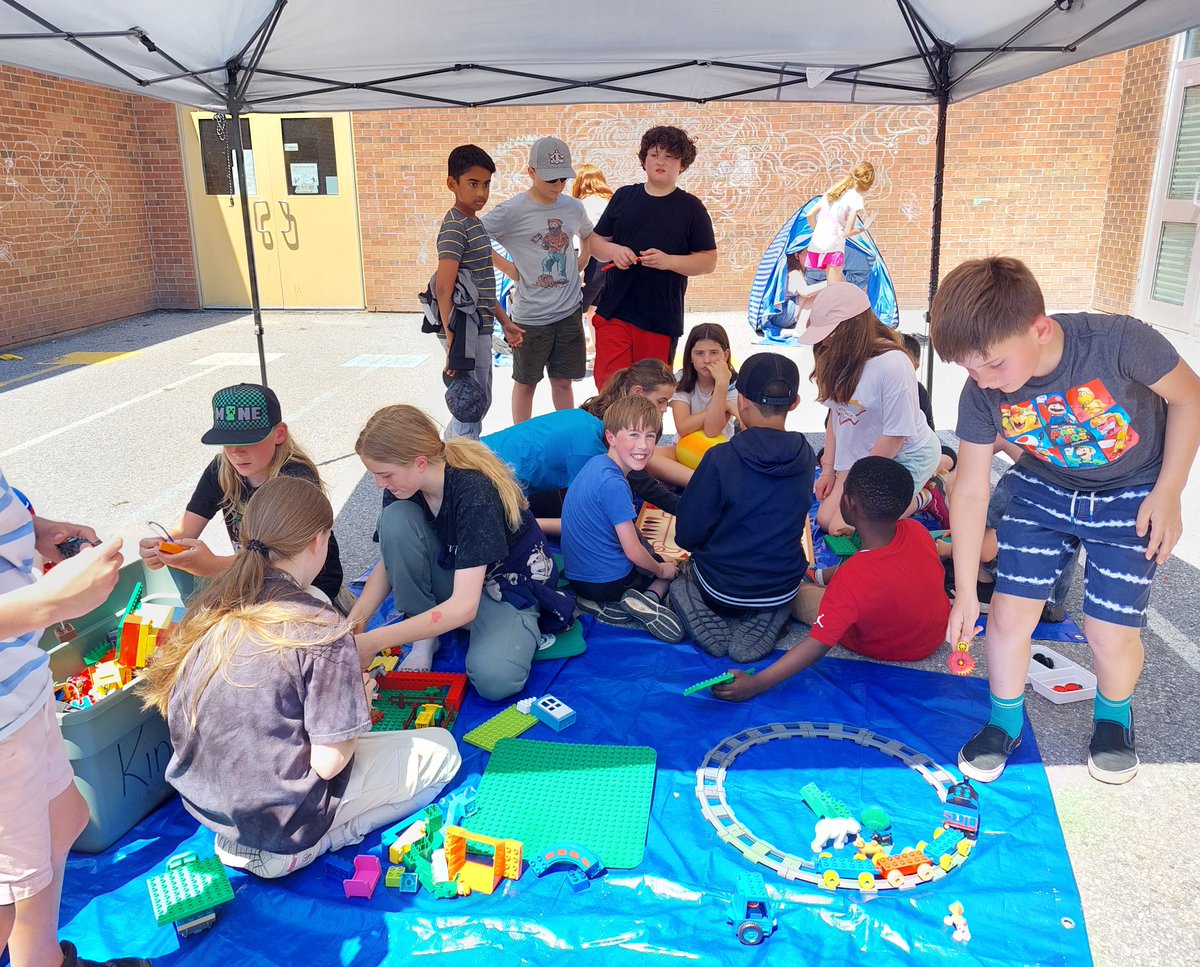 Our @StMaryOCSB journey into #ocsbrethinkingrecess is in the beginning stages and our students are definitely 'hooked'.  #ocsbBeCommunity #ocsbBeinovative #ocsboutdoors