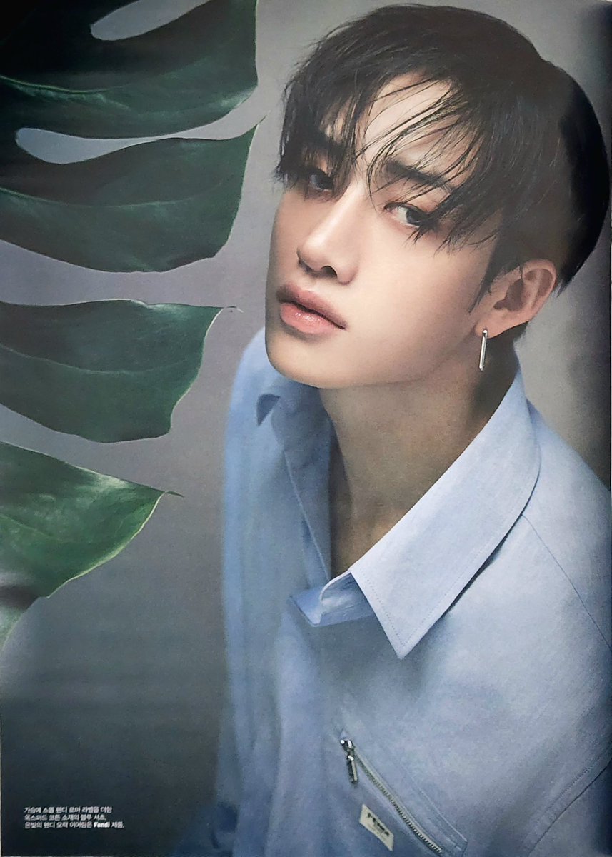 BCHANPIC's tweet image. BANGCHAN x W KOREA