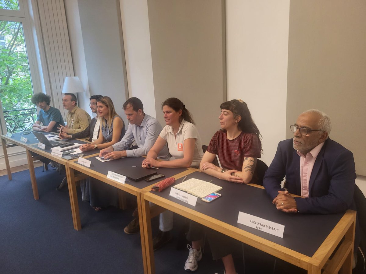 Conférence de presse de l'Appel à manifester le samedi 25 mai (13h, Sorbonne).
8 organisations (FSU, Unsa Éducation, FO, CGT Éducation, CFDT, Sud, les lycéens (USL) et la FCPE.
Un pour un mot d’ordre : #NON au #ChocdesSavoirs 
#PlanDurgence93 et national 

leparisien.fr/societe/contre…