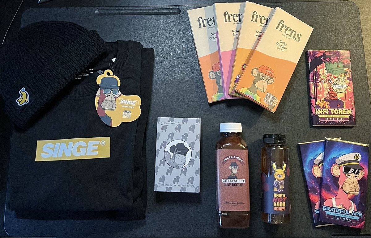 Finally cracked open my @OtherPageHQ Ambassador reward pack full of Made by Apes goodies from: @Singe_int @frenschocolates @tinoforbidden @GratefulApe_eth @BoringSecDAO @cheetahpit @BeeHouseBuzz