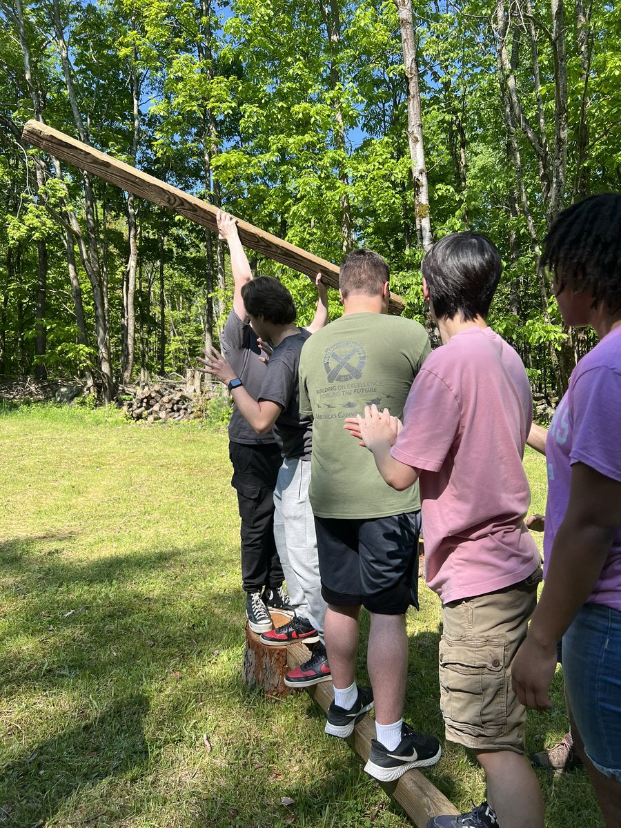nccsdpe's tweet photo. A group of 40 students from our Project Adventure course took a field trip today to put their skills to the test. Students worked together to help problem solve a variety of challenges and had a great time doing so! https://t.co/B4qEPbARp8
