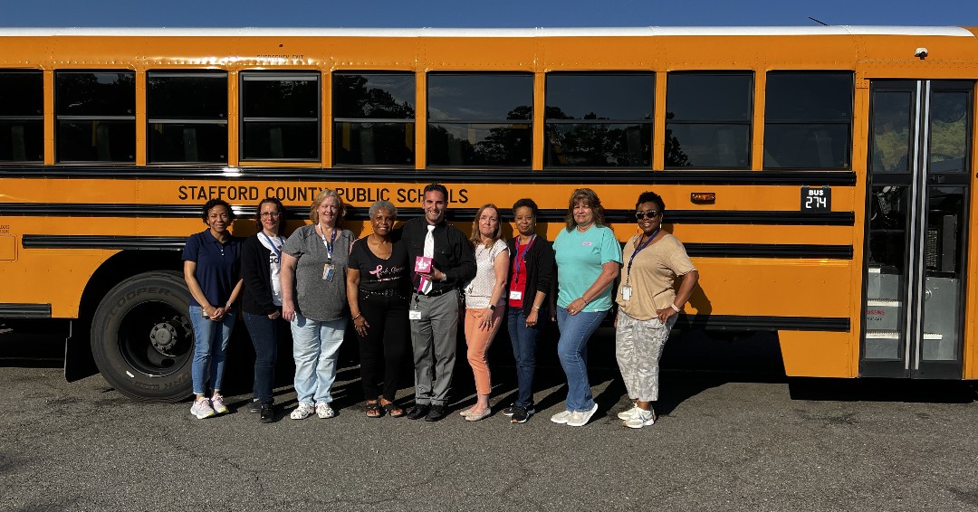 SCPSchools's tweet photo. A huge shoutout to @the_pinkcarpet, our amazing community partner! They generously donated numerous gift cards for local eateries to support our Transportation End of the Year event. Thank you for your kindness and support! #StaffordCommunity #ElevatePartners https://t.co/Y5aKvNBoYo