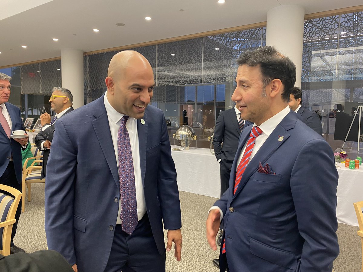 Yesterday, I joined the Ismaili community at the Parliamentary Friends of the Ismaili Imamat dinner. It was an honour to learn about the work being done by His Highness the Aga Khan to advance the spirit of cooperation between Canada and the global Ismaili community!