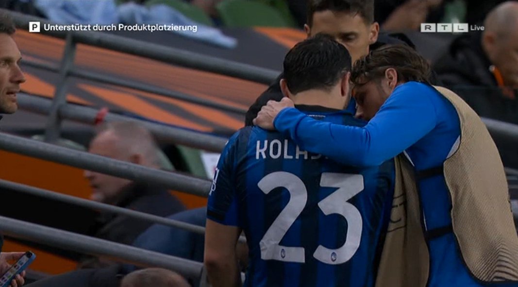 Injured Kolašinac has been replaced by Scalvini. #UEL #UELFinal #ATAB04