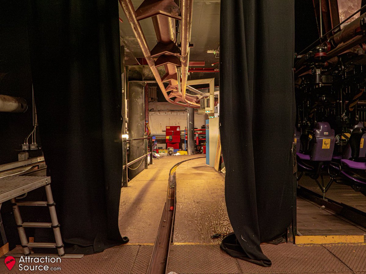 AttractionSc's tweet image. This evening we were invited to @CWOA to see behind the scenes of Vampire, including a look at the newly restored chandeliers!

The tour is running on Fridays - Sundays throughout the rest of the season, priced at £60pp (or £48pp for passholders).

#Chessington