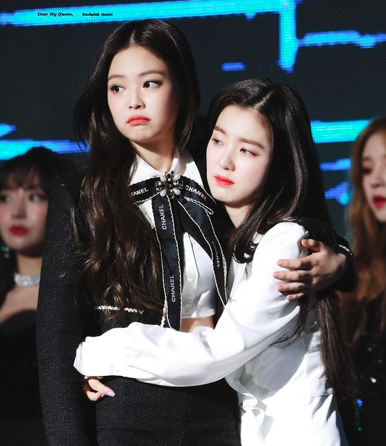 AboutMusicYT's tweet photo. blackpink's jennie and red velvet's irene together https://t.co/MDkN886mgW