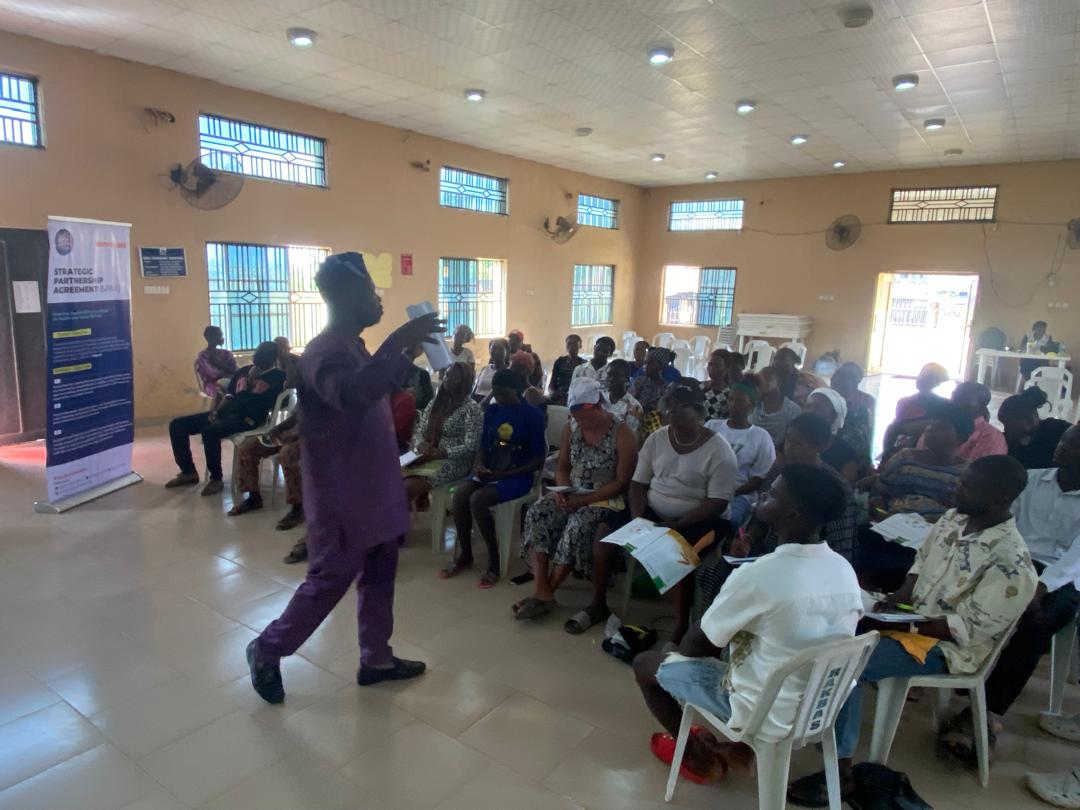 On Monday, May 20, we kicked off our week-long training on agroecology for young farmers in Igbe Community, Ikorodu, Lagos State, with funding support from @ActionAidNG

#Youth4GreenEco #Agroecology