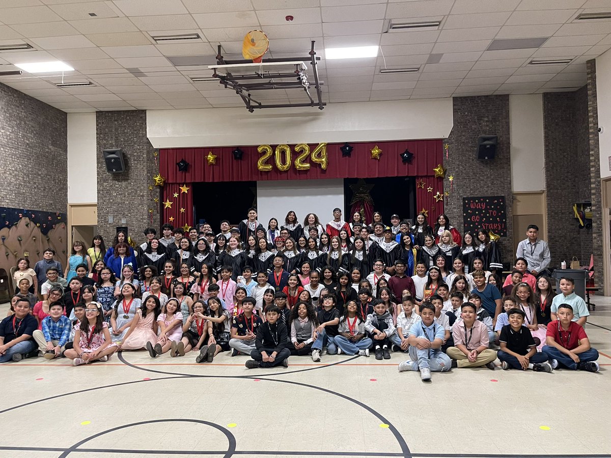 Glen Cove Elementary #KeepShining #StarStrong tweet media