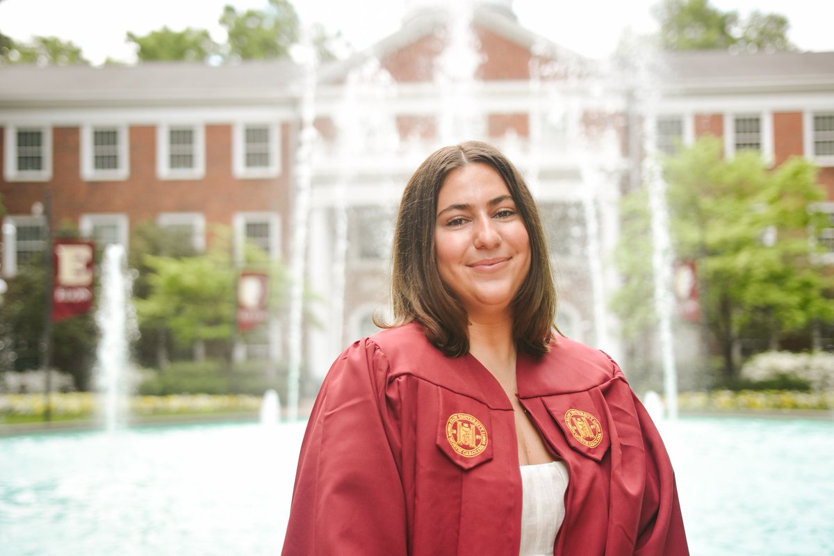 Steve DeLoach (@steve_deloach) on Twitter photo Congratulations to <a href="/ElonEconDept/">Elon Economics</a> senior Christina Alescio for writing the “Best Economics Senior Thesis” of 2024! Congratulations to <a href="/ElonEconDept/">Elon Economics</a> senior Christina Alescio for writing the “Best Economics Senior Thesis” of 2024!