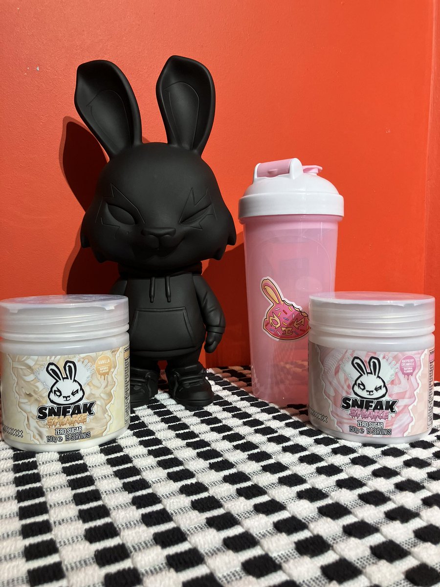 NimBruh's tweet photo. Got some more Sneak! Let’s goooo xD Love the Jet Black Bunny 🐰 @SneakEnergy #sneakenergy #sneakbunny https://t.co/FxUVkt7eeb