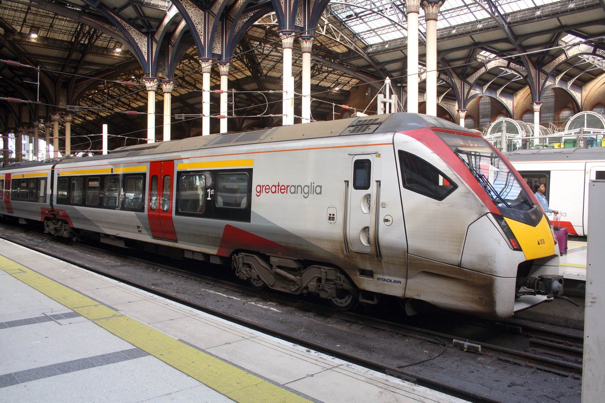 mavmaramis's tweet image. London Liverpool Street Station. 755008. Greater Anglia livery. Photo: 30.03.2024. #London #Class755 @SalopianLyne