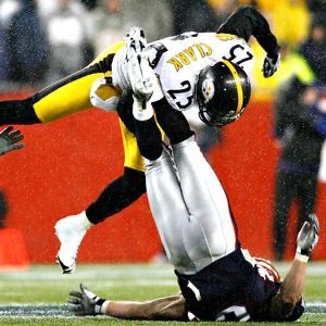 CoachHultquist's tweet image. Who y’all think is top 5 hardest hitting safety in the league, retired or present. I will go first🤐 #RyanClark