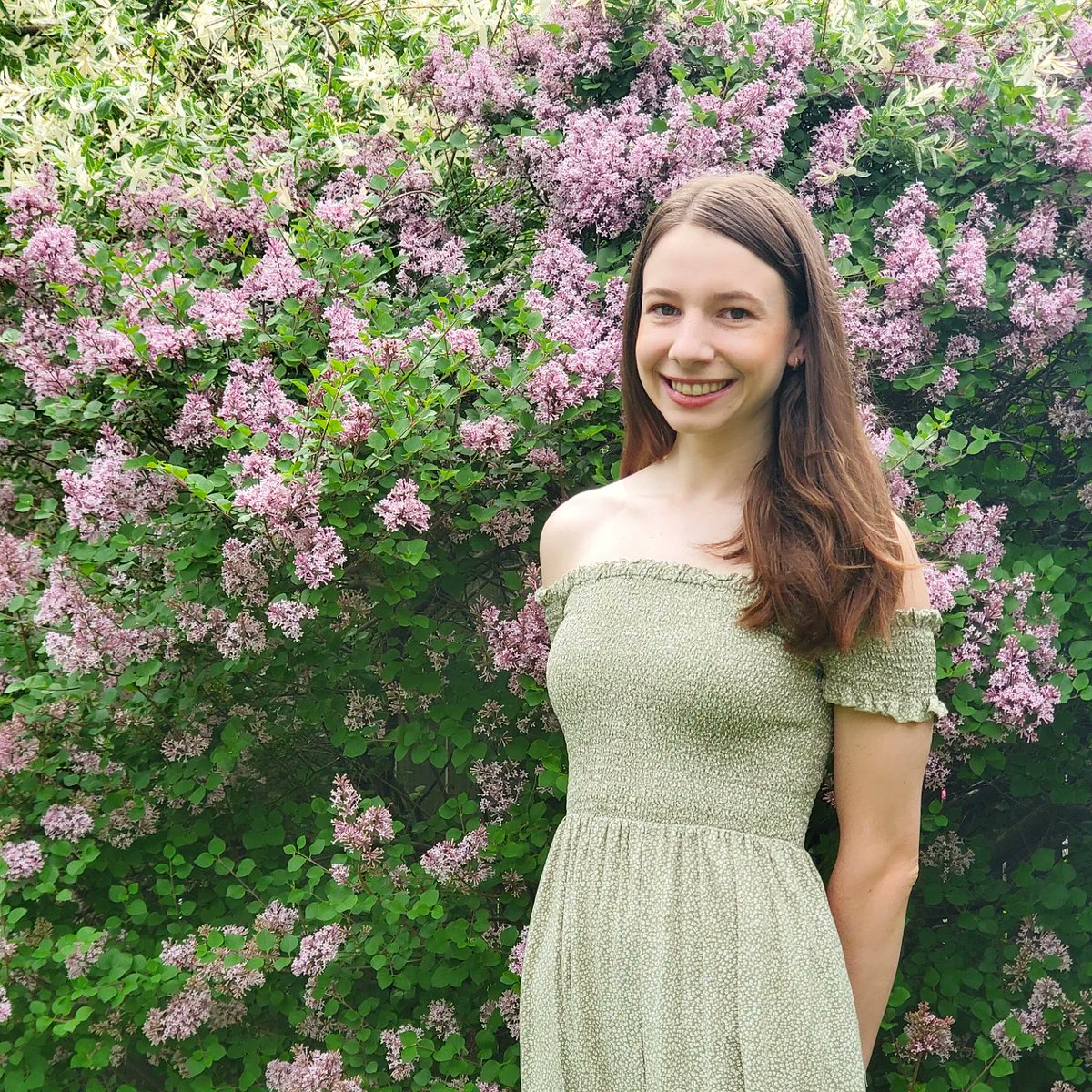 #NewProfilePic to celebrate 29! 🎂🎉