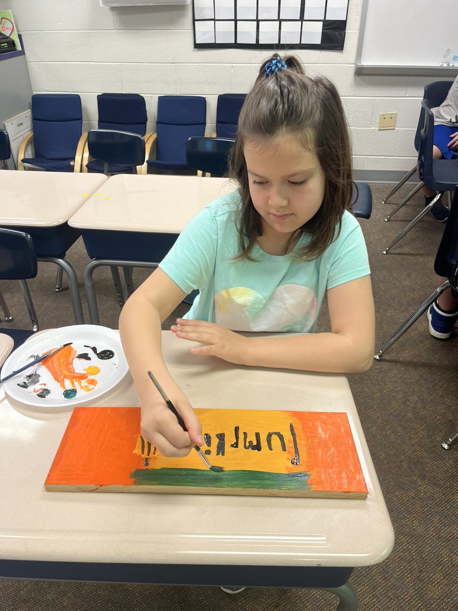 Mrs. Mongada tweet media