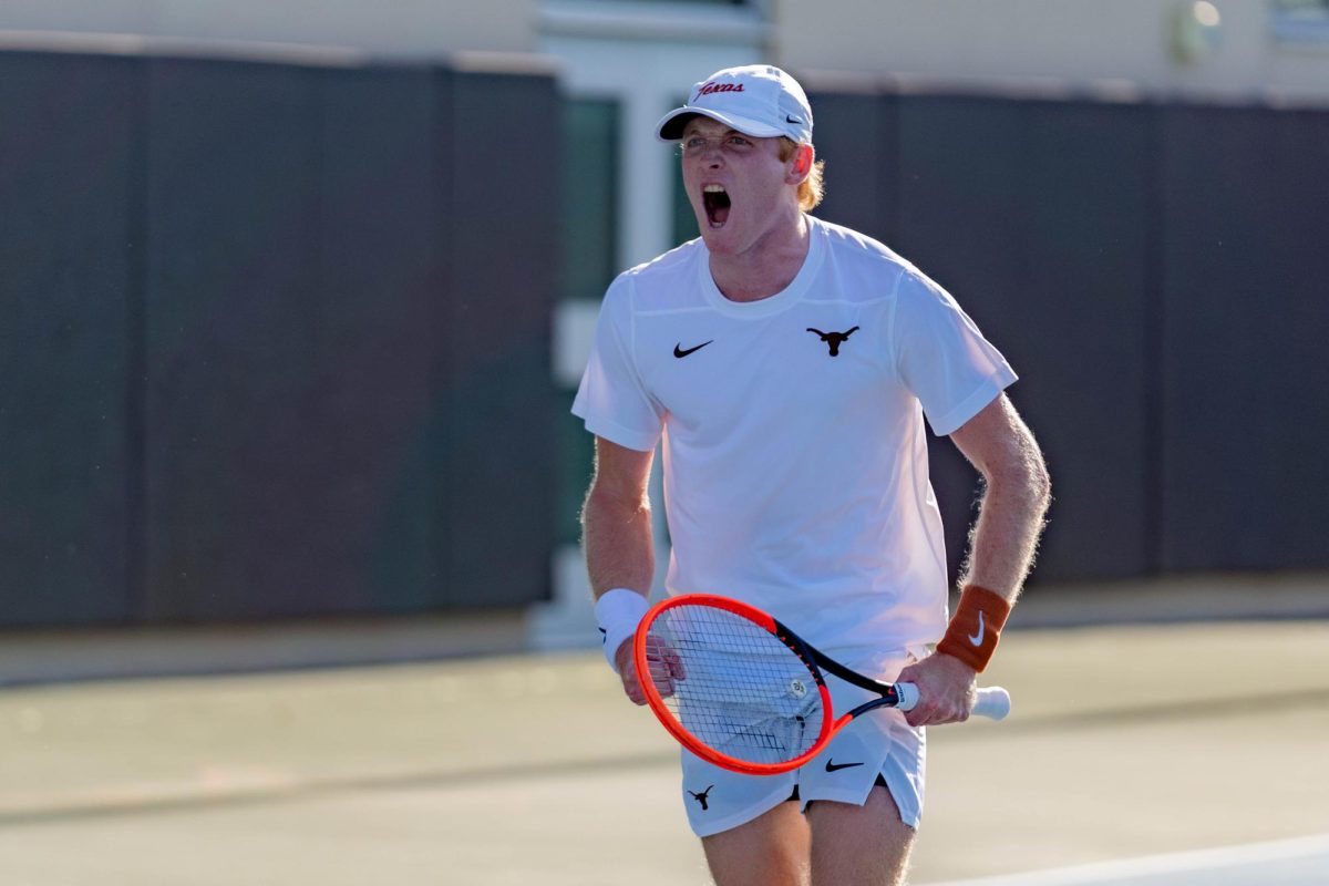 Despite senior Eliot Spizzirri embarking on one of the best stretches of tennis in his Texas career, helping No. 3 @TexasMTN secure its place in the Final Four and brothers Gilles-Arnaud and Pierre-Yves Bailly sending the Longhorns to the National Championship, Texas eventually