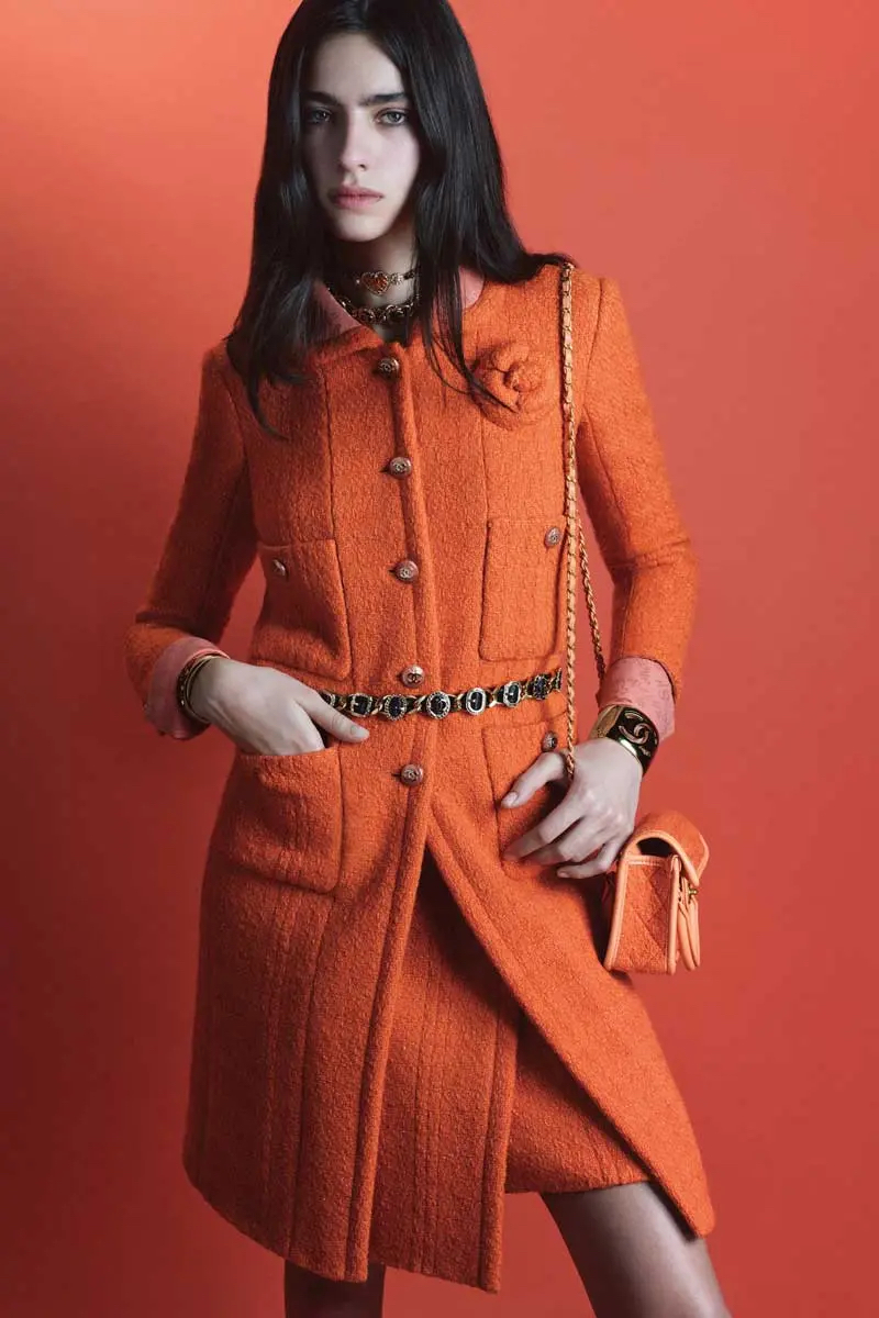 kendam_com's tweet image. Chanel Métiers d'Art 2024-25 Campaign shot by Mikael Jansson kendam.com/news/campaigns…

#Chanel #PreFall2024 #Campaigns #Fashion #Kendam