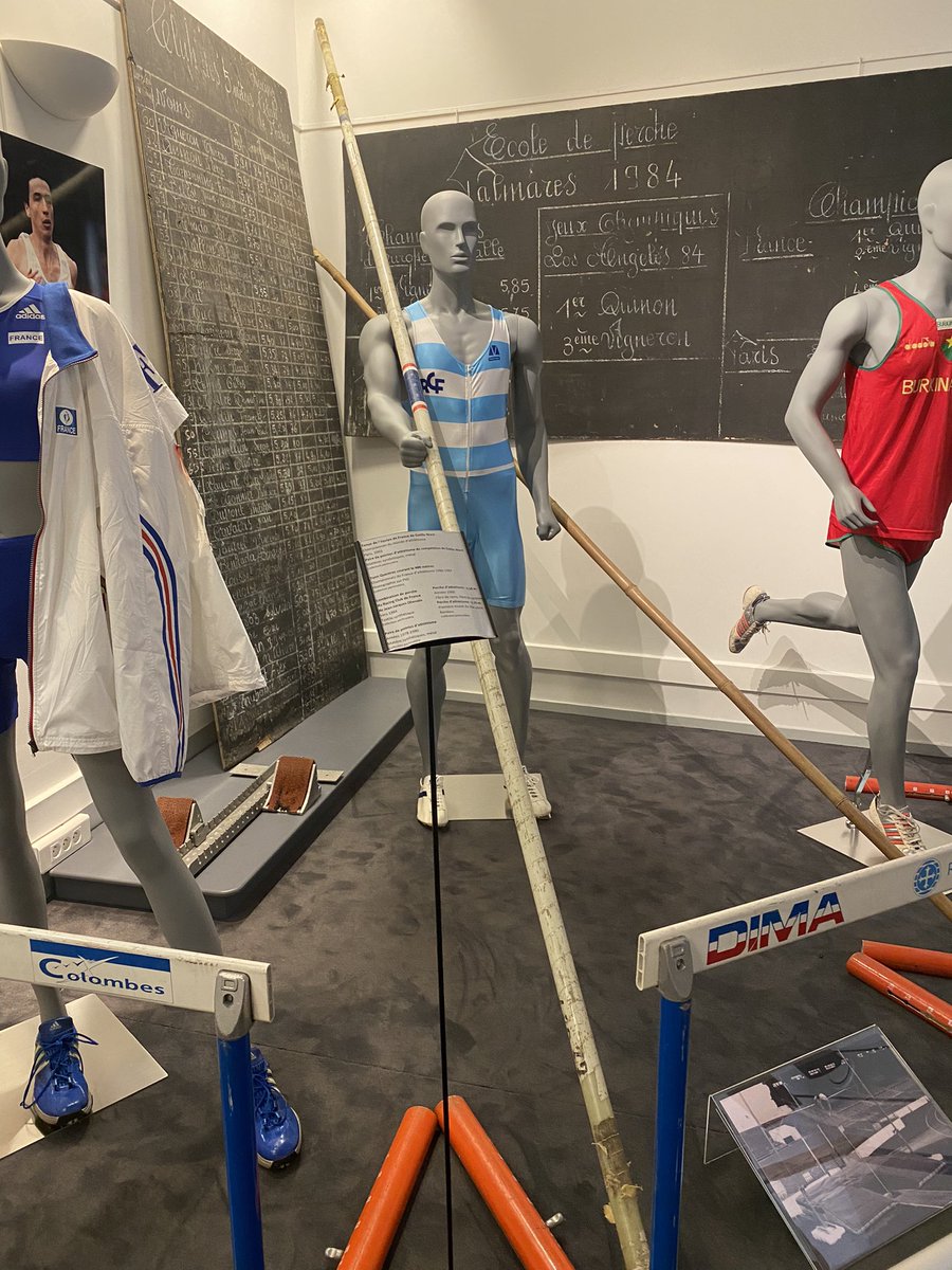 fredsemmar's tweet photo. Si je vous dis #Albaladejo, #Boniface, #Vigneron, #MatraRaçing , #Pelé, #Couderc, #Spanghero, #Nzonzi, #Bouttier, #Drucker, #Chavancy, #Candeloro et que cela vous parle sport … courez vite au musée municipal de @Colombes pour revivre des moments sport !!! Et l’accueil est top 🤩 https://t.co/dL2JbVhlvG