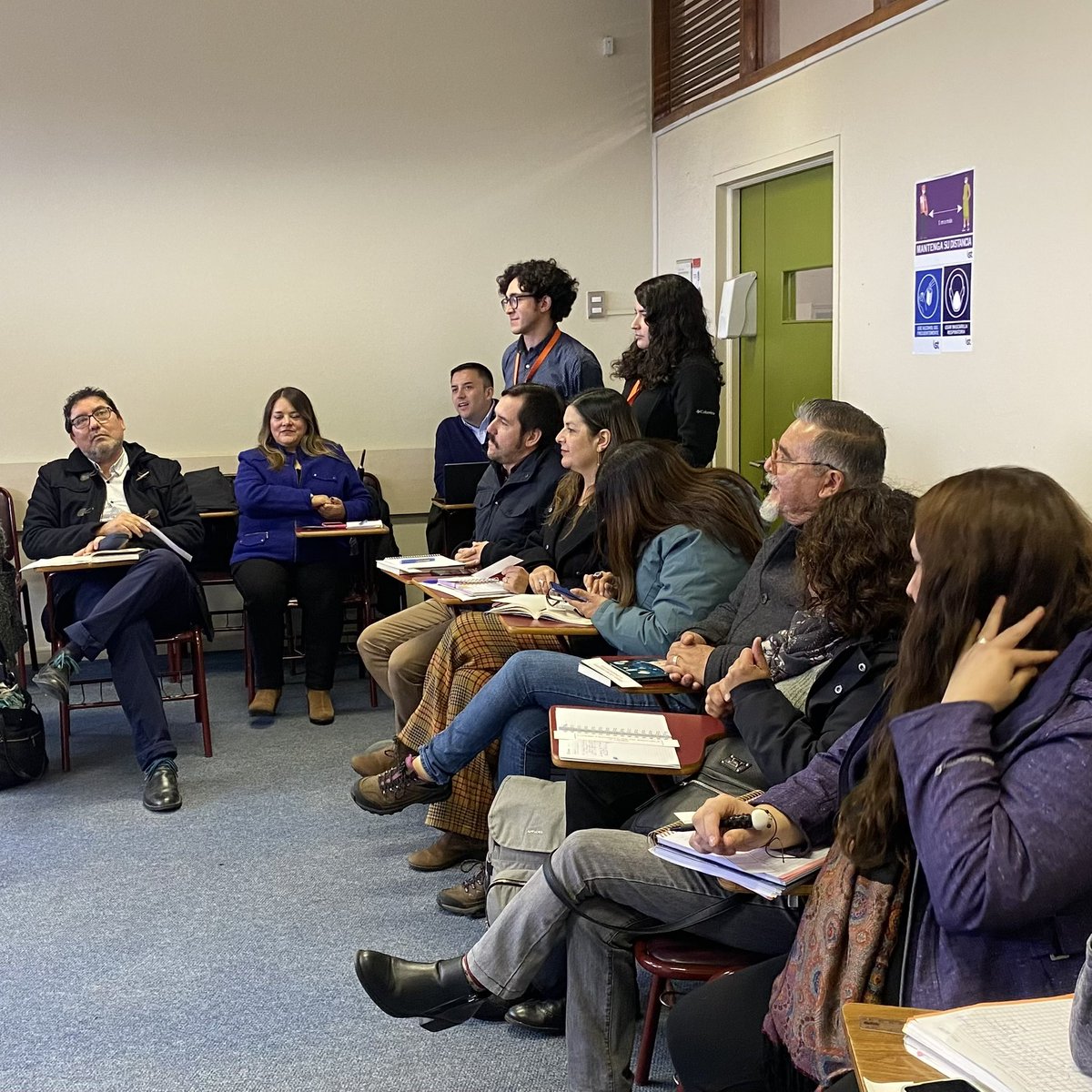 Inicia la implementación de A Convivir Se Aprende en Valparaíso. Presentamos los objetivos a 7 escuelas donde se trabajará focalizadamente. 

#AConvivirSeAprende es parte del Plan Reactivación Educativa del <a href="/Mineduc/">Ministerio de Educación</a>. 
Implementa <a href="/pacespucv/">Programa de Apoyo a la Convivencia Escolar PUCV</a> Escuela de Psicología  <a href="/pucv_cl/">PUCV</a>