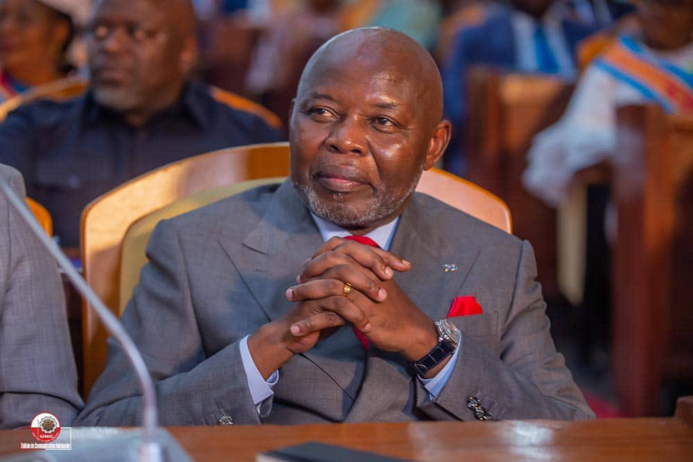 FKwabere's tweet photo. Élu président de l'Assemblée nationale de la République démocratique du Congo avec 371 voix contre 36 nul https://t.co/dMs0abRnUa