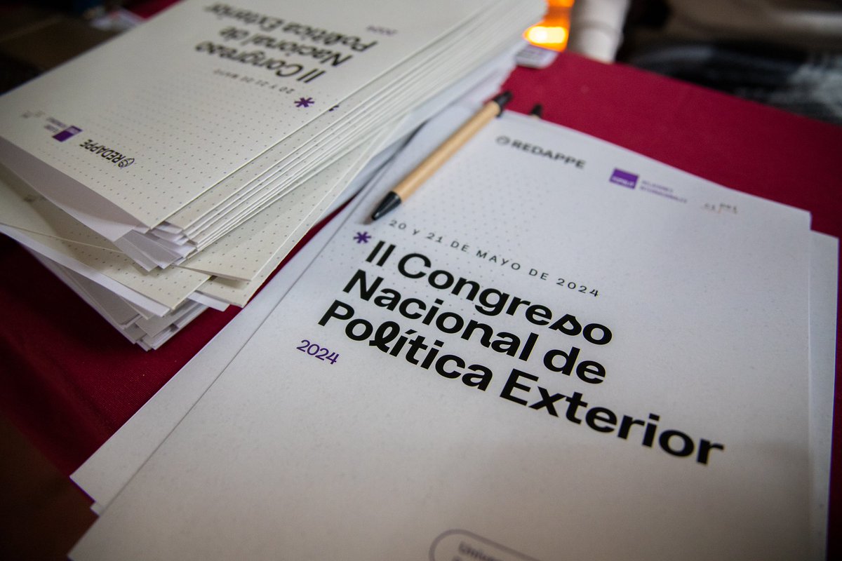 REDAPPE's tweet photo. 🙌🏼 El 20 y 21 de mayo realizamos el II Congreso Nacional de Política Exterior Argentina, un trabajo en conjunto entre REDAPPE, @cipei_unr y la @escueladerrii de la @UNRoficial. https://t.co/IYoSDhjXjq