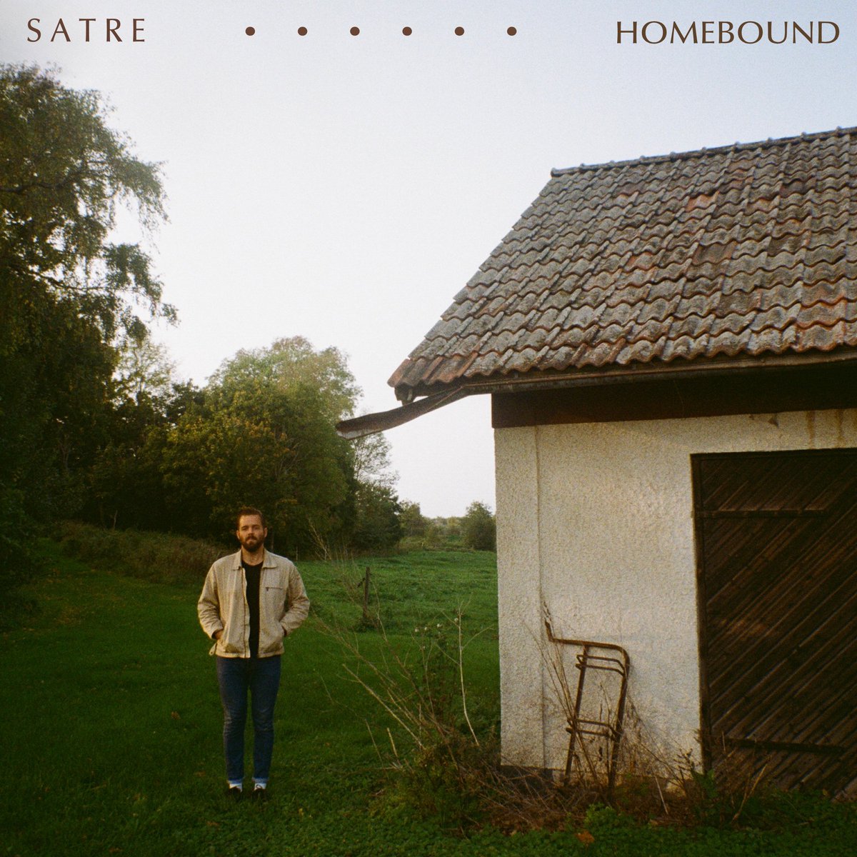 Need a song to soundtrack your next road trip?'Homebound' by @SATREMUSIC is pure sunshine and good vibes – perfect for cruising with the windows down  #Homebound #SATRE #folkpop #musicblog #thealternativemixtapes