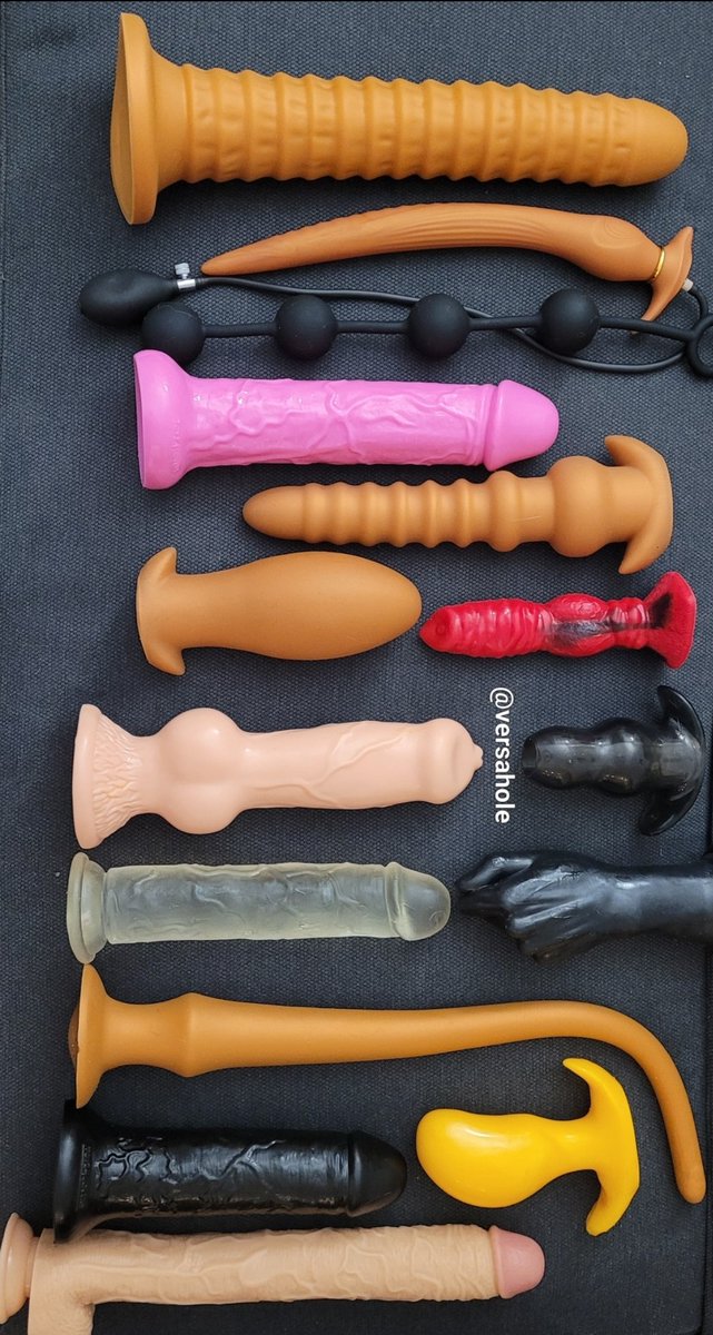 versahole's tweet photo. @lockedlemonboy @hankeystoys @NothosaurToys @SquarePegToys @JohnThomasToys @AllNightToys @Laphwing @GreedyCluster @Exotic_Erotics @ToppedToys En voilà une partie ! https://t.co/9p0AXZ7piL
