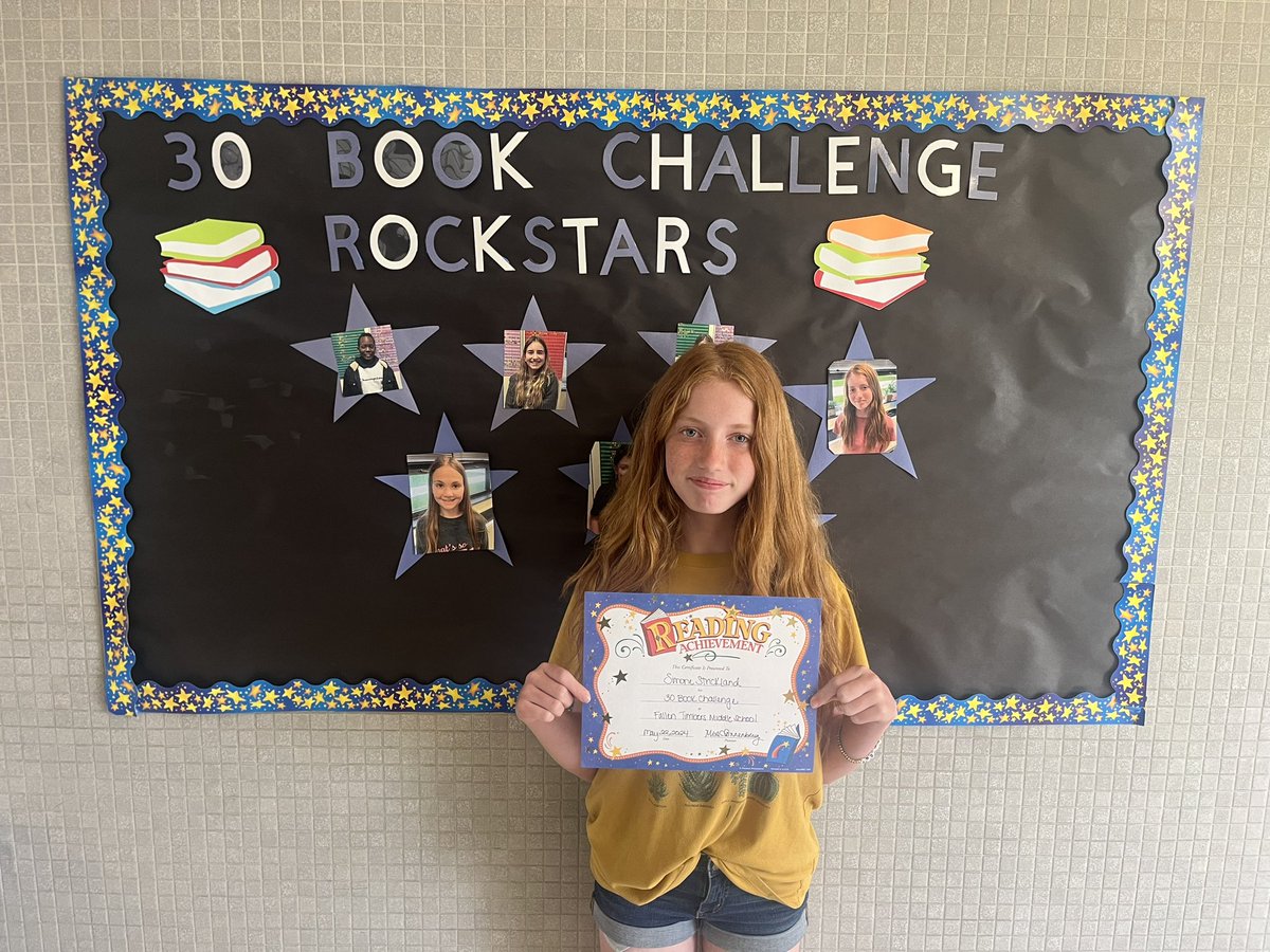 awmrssonnenberg's tweet photo. Continued…
Celebrated these AWesome students today for their rockin’ reading with a little pizza party! They achieved  the 30 BOOK CHALLENGE! Way to go Lara, Simone, Kiersten, Karis, Reece, Lucas, &amp; Emmie! 📚🤩💙🎉 #rockinreaders #30bookchallenge https://t.co/RdpAUltqaq