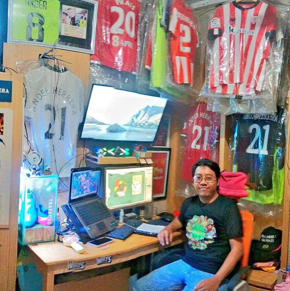 apaajadesainin's tweet photo. Mumpung rame, ijin titip jasa gambar, bisa gambar apa aja yg kamu mau wkwk https://t.co/N95OJGT8cN