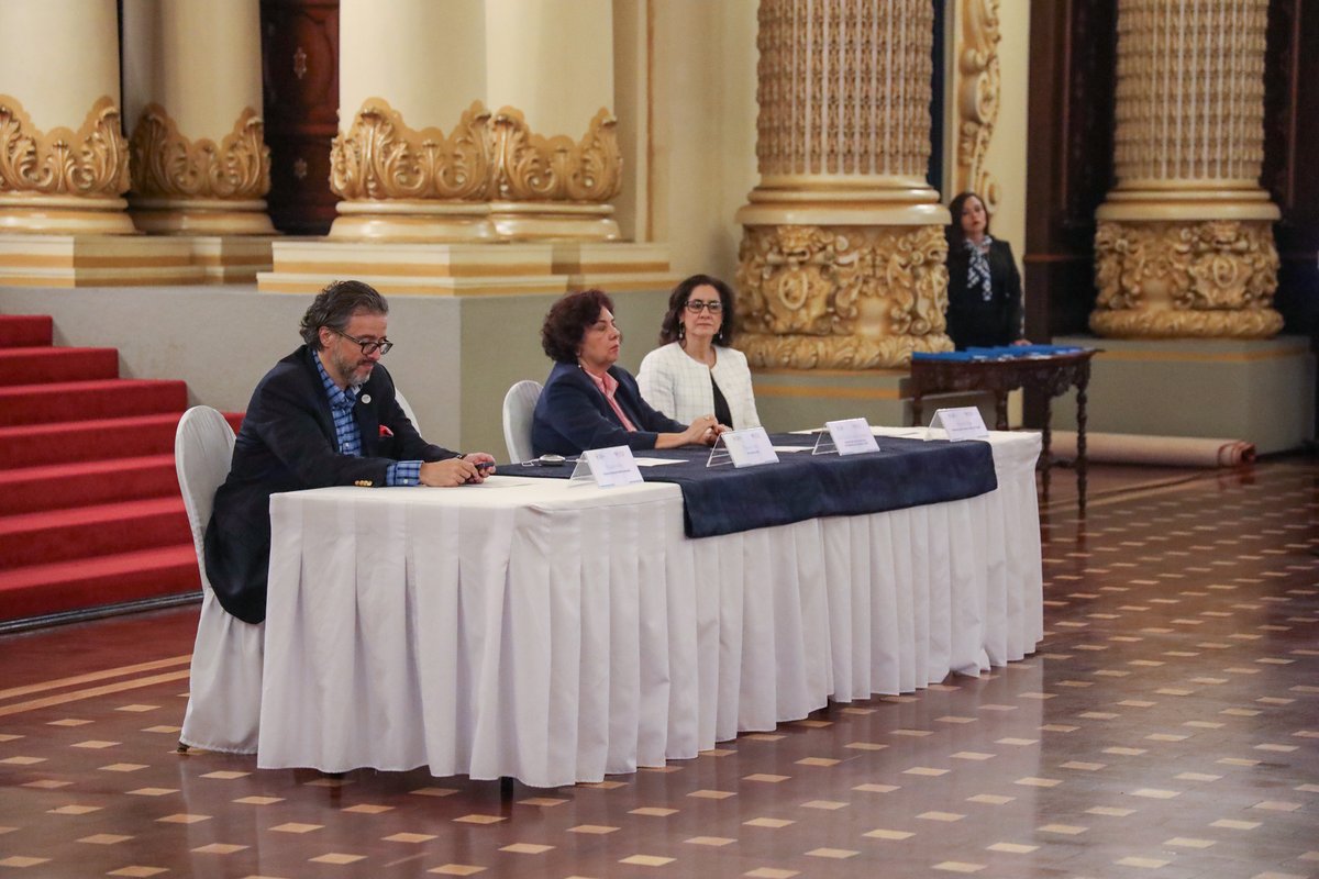OnsecGuate's tweet photo. Se trata del curso internacional Administración Pública y Gobernanza, coordinado por el @INAPGuatemala con el apoyo del @NDI @NDIGuate https://t.co/6LsSUvAanT