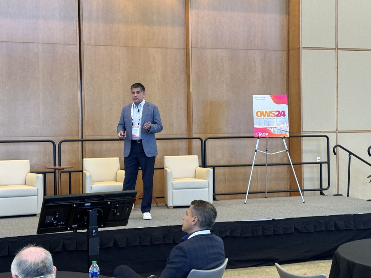 Vinny Sanchez, Partner at DLA Piper, delivered an incredibly engaging session on “Best Practices in Governing the Procurement and Deployment of AI” at OWS24!

Vinny guided us through the essentials of mastering AI integration, from setting strategic objectives and choosing the ri