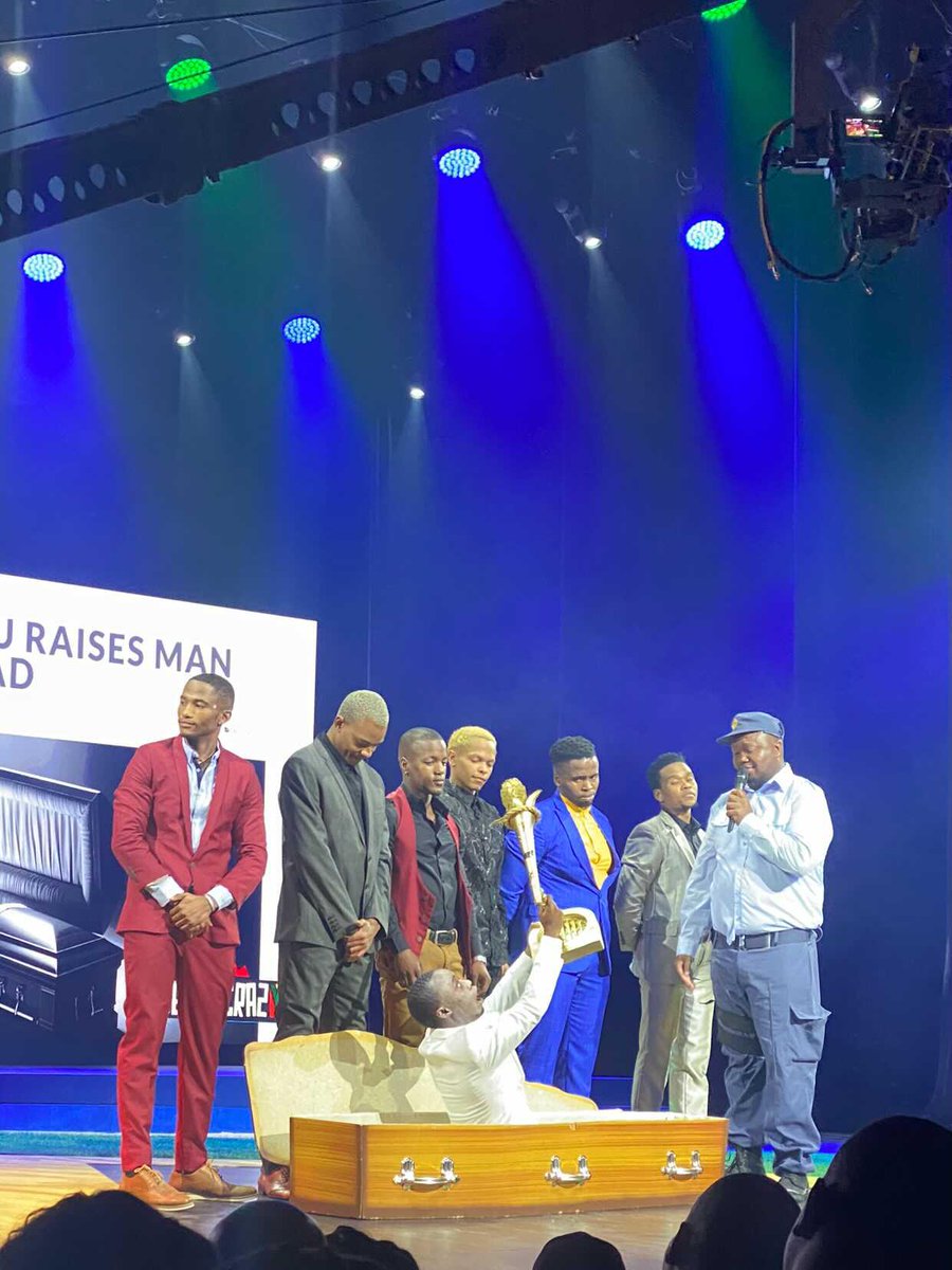 ComedyCentralAF's tweet image. If you know you know the #ResurrectionChallenge. #DemoCrazy #RoastSA