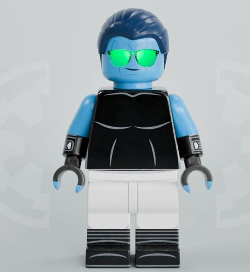posting daily sunglasses thrawn: day 317 (edit by @NbRubbish)
