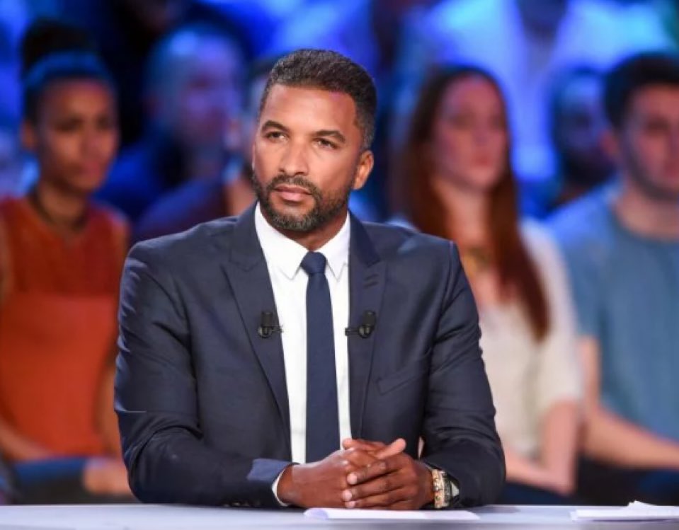 Le prof de fac de mon fils est malade je suis prêt à le remplacer