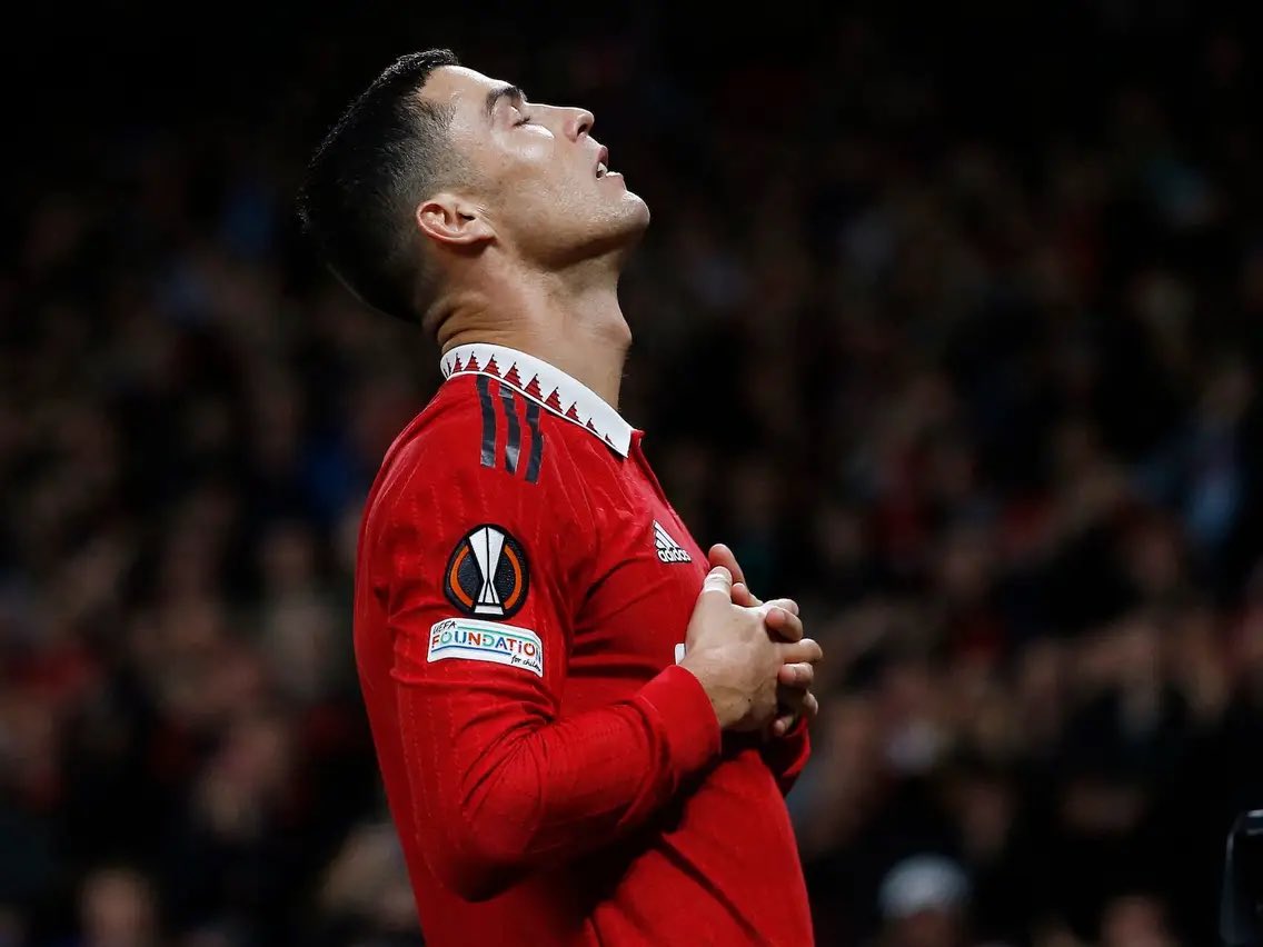 ActuCR7_'s tweet photo. 🗣️ Ademola Lookman : « Mon idole d'enfance était Cristiano Ronaldo, j'en ai eu quelques-uns comme Robinho mais j’aimais surtout les deux Cristiano et Robinho. » 🌟 https://t.co/OaLXLb878Q