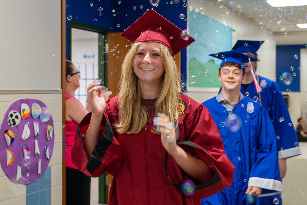 🎉🎓 Class of 2024 Senior Walks 🎓🎉 Today and tomorrow, #1LISD seniors are making their way back to their elementary school campuses to high-five students and hug their elementary teachers. 📸 bit.ly/44VGzhN #NoPlaceLikeLISD